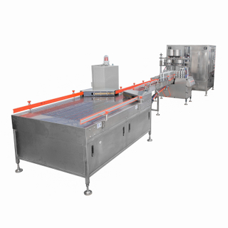 Máquina envasadora de aerossol de índice duplo de alta velocidade 120 latas / min